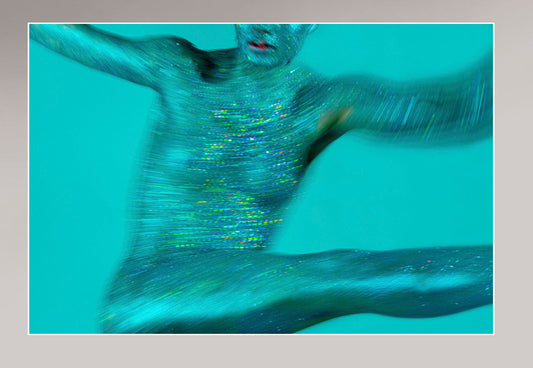 DANCE:ON TURQUOISE (IV)